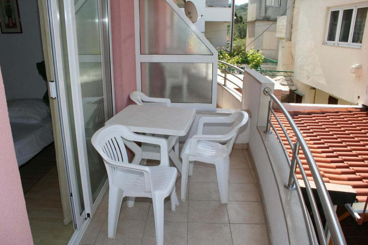 Apartments By The Sea Promajna, Makarska - 2673 외부 사진